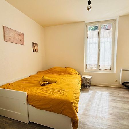 Appartement Rez-De-Chaussee Laon Exteriör bild